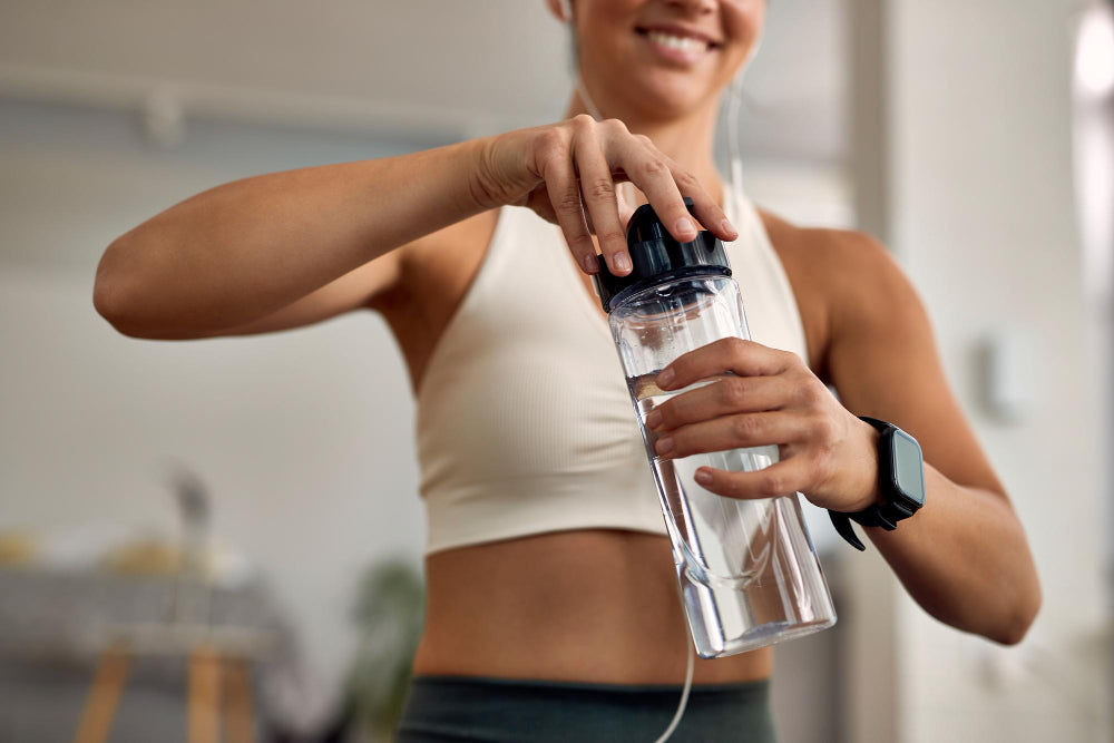 Sono, água e suplementos: como potencializar o ganho de massa muscular?