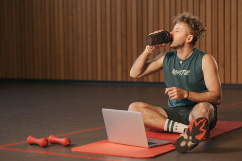 Whey isolado no cutting: como definir sem perder massa — Emagrecimento e definição